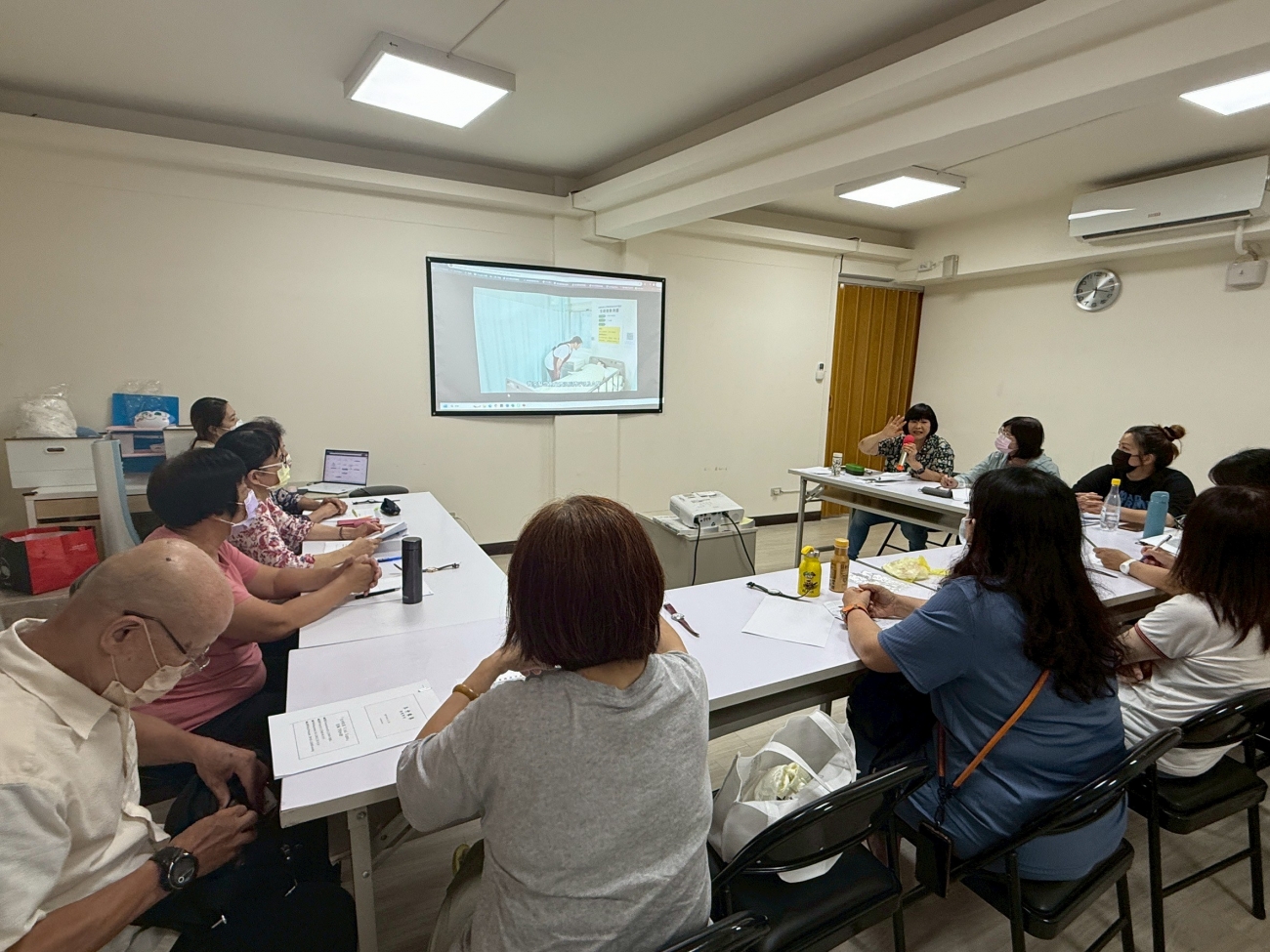 LINE_ALBUM_69居家照顧專業技巧（生命徵象測量）_250623_7.jpg